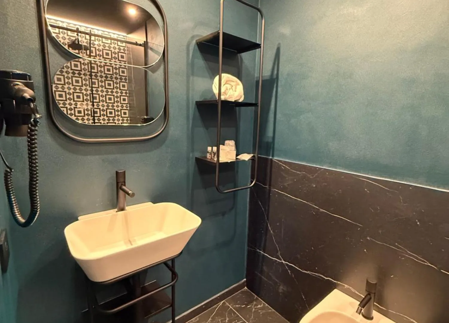 Volta 70 Hotel Naples Italy