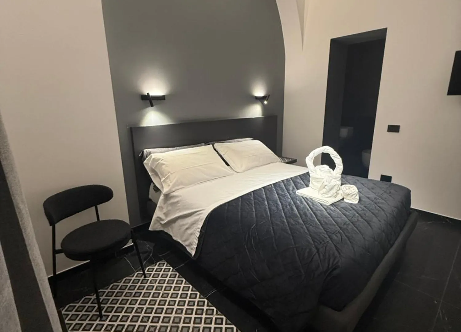 Volta 70 Hotel Naples Italy